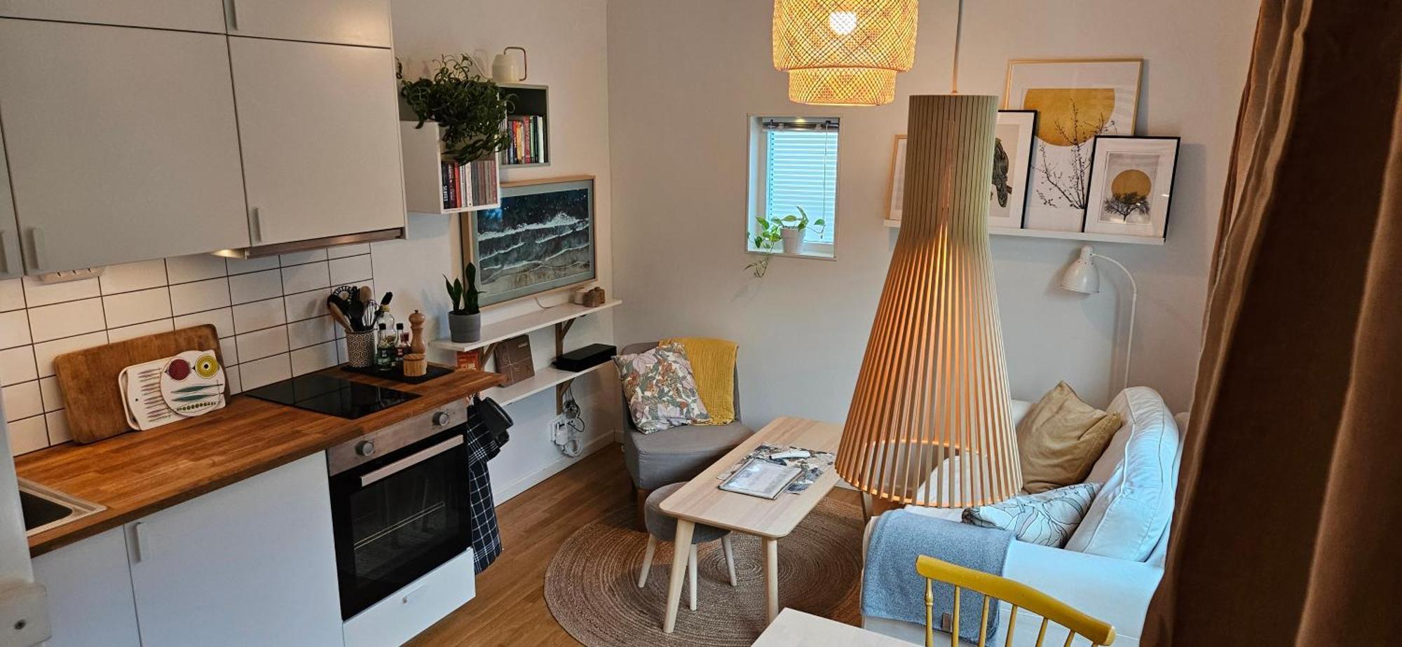 Tiny Grey House With Loft, 15 Min From City Center Göteborg Extérieur photo